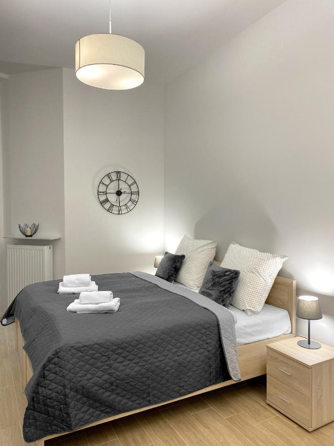 Apartment Starowislna 41-43 By Pi *